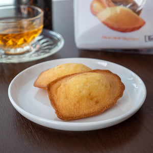 French "Madeleines" Sponge Cakes x6 by St Michel - 150g